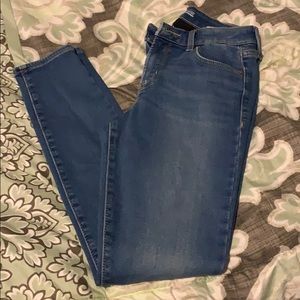 Old navy fleece lined jeans